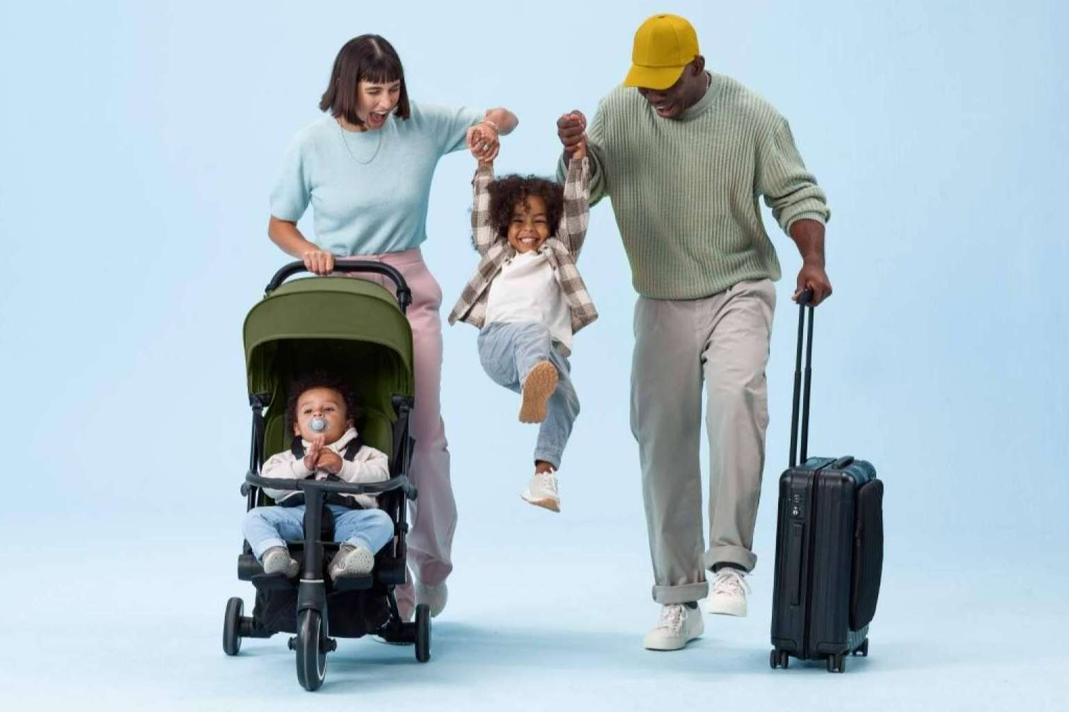¿Qué es necesario para viajar con un bebé?
