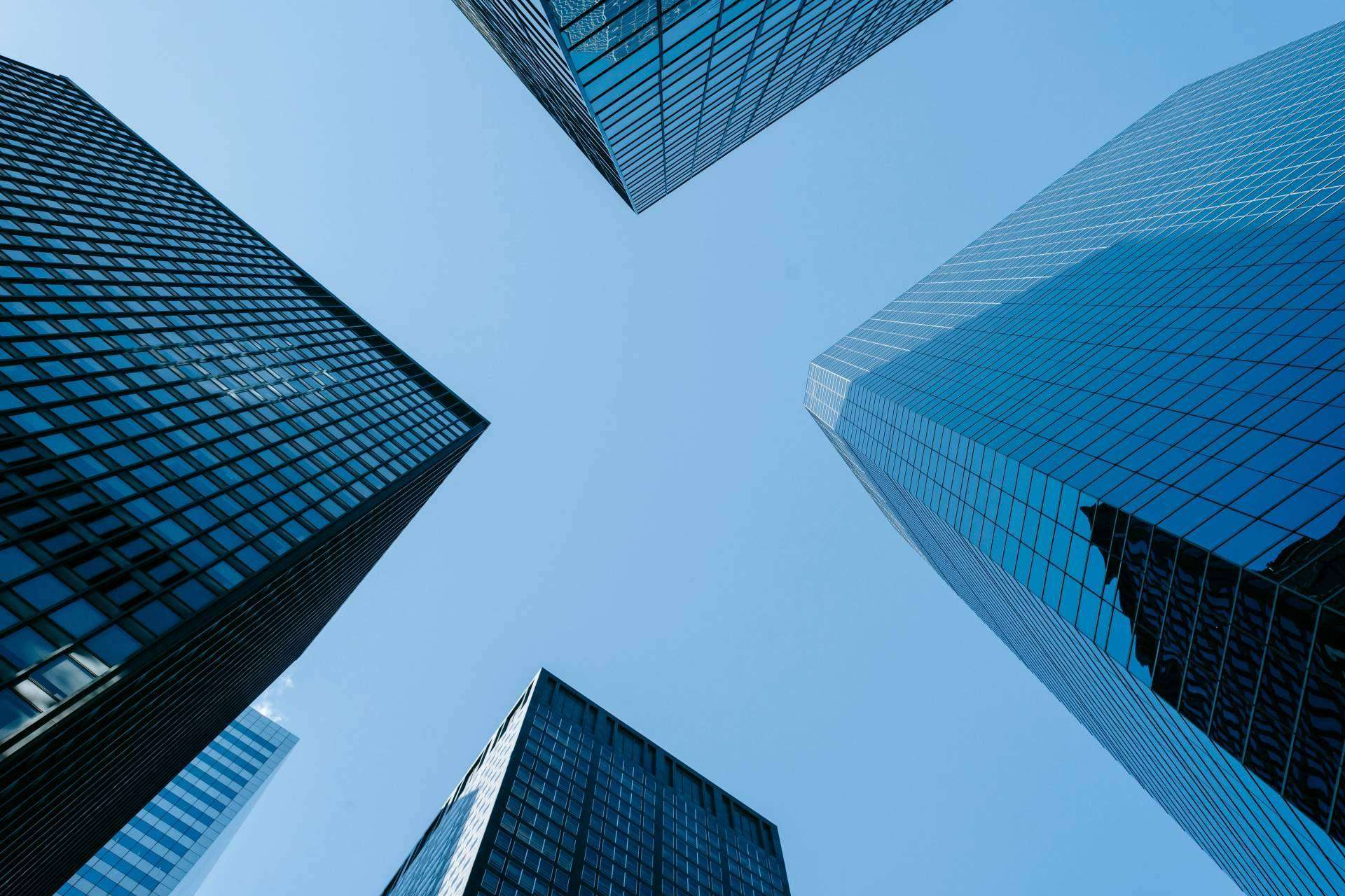 Grupo Seguros Generales se planta frente a los inversores extranjeros.