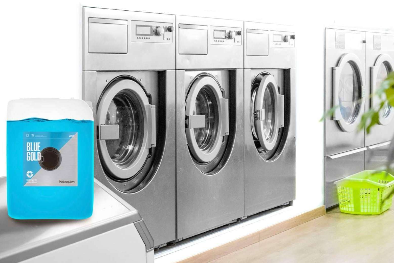 Productos de lavado de ropa para lavanderías autoservicio, el compromiso profesional de Instaquim