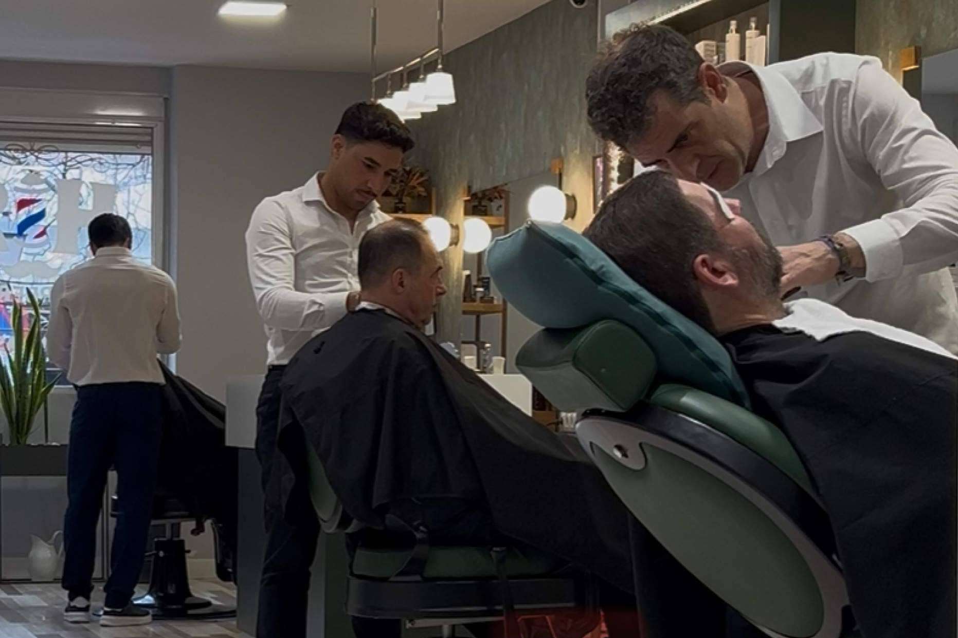 Tendencias veraniegas en cortes de cabello y estilos de barba