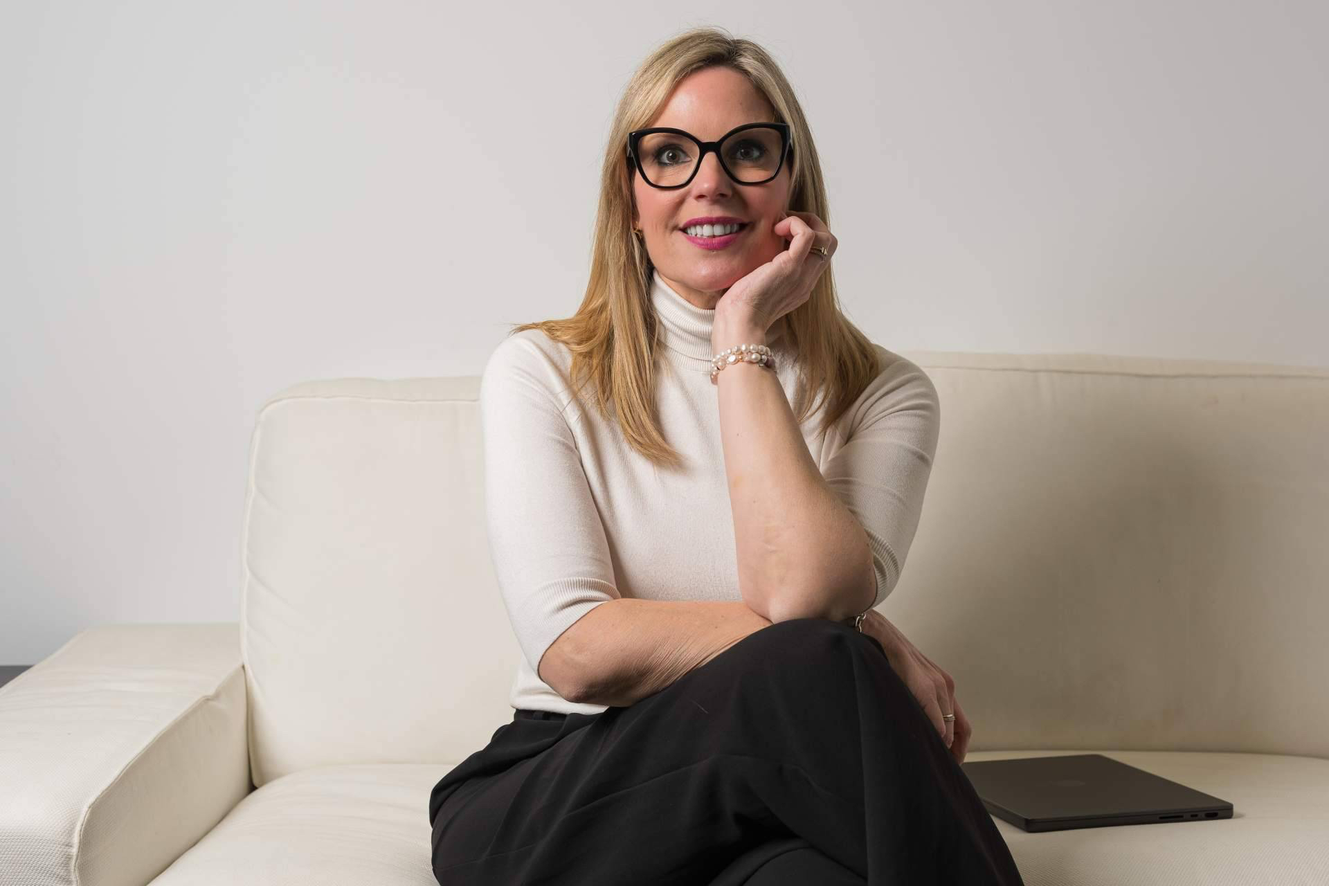 El lujo de emocionar; la fórmula de Rolex que transforma la captación inmobiliaria, por Júlia Parés