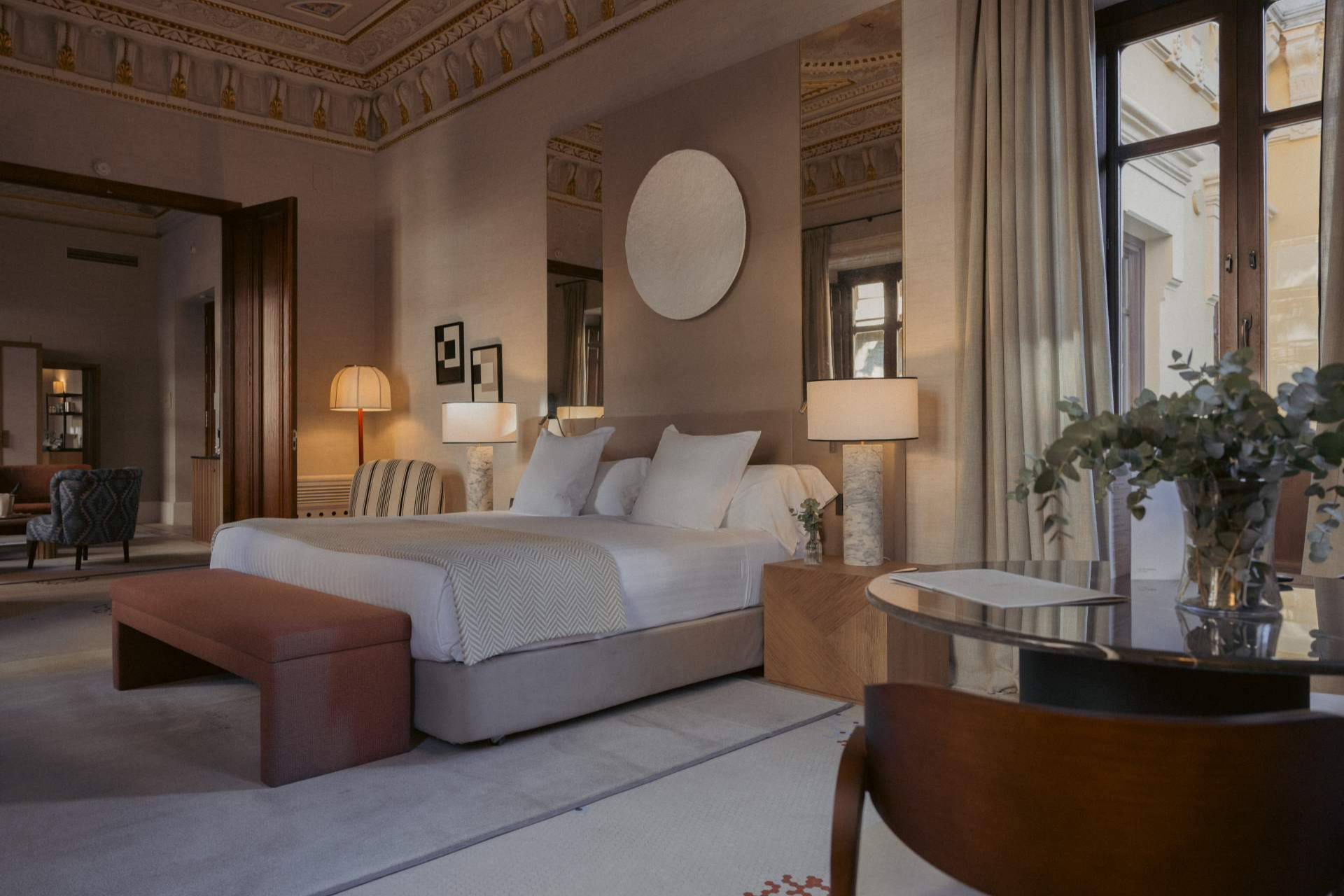 Hospes Palacio de los Patos anuncia hoy que ha obtenido oficialmente la clasificación Hotel 5* Gran Lujo