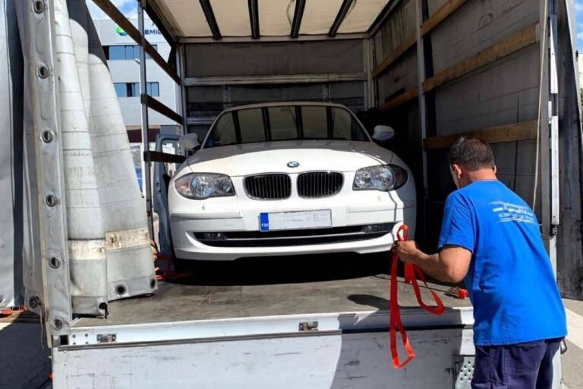 Transporte de vehículos desde España en contenedor marítimo con Mudanzas BCN