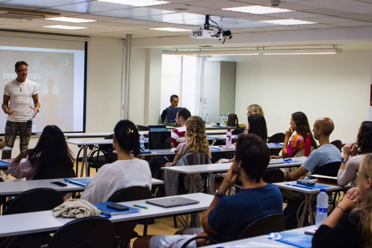 Últimas plazas para el Máster en Medicina Integrativa de Kenzen Formación (120 ECTS). Inicio el 1 de marzo
