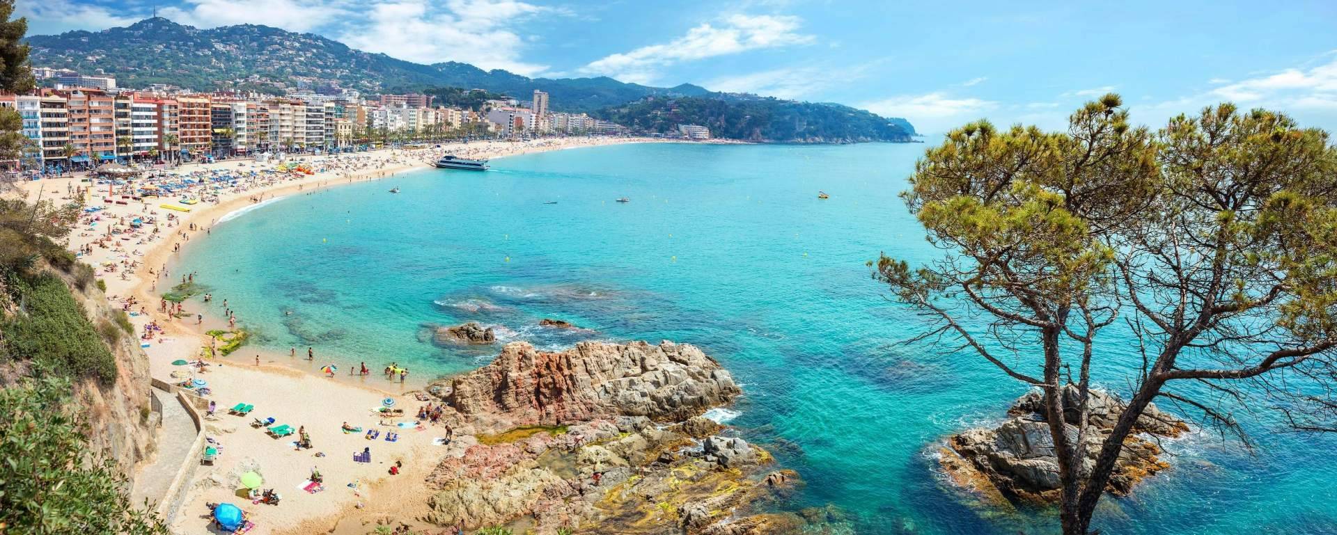La oferta turística de Semana Santa apuesta por el Turismo Azul