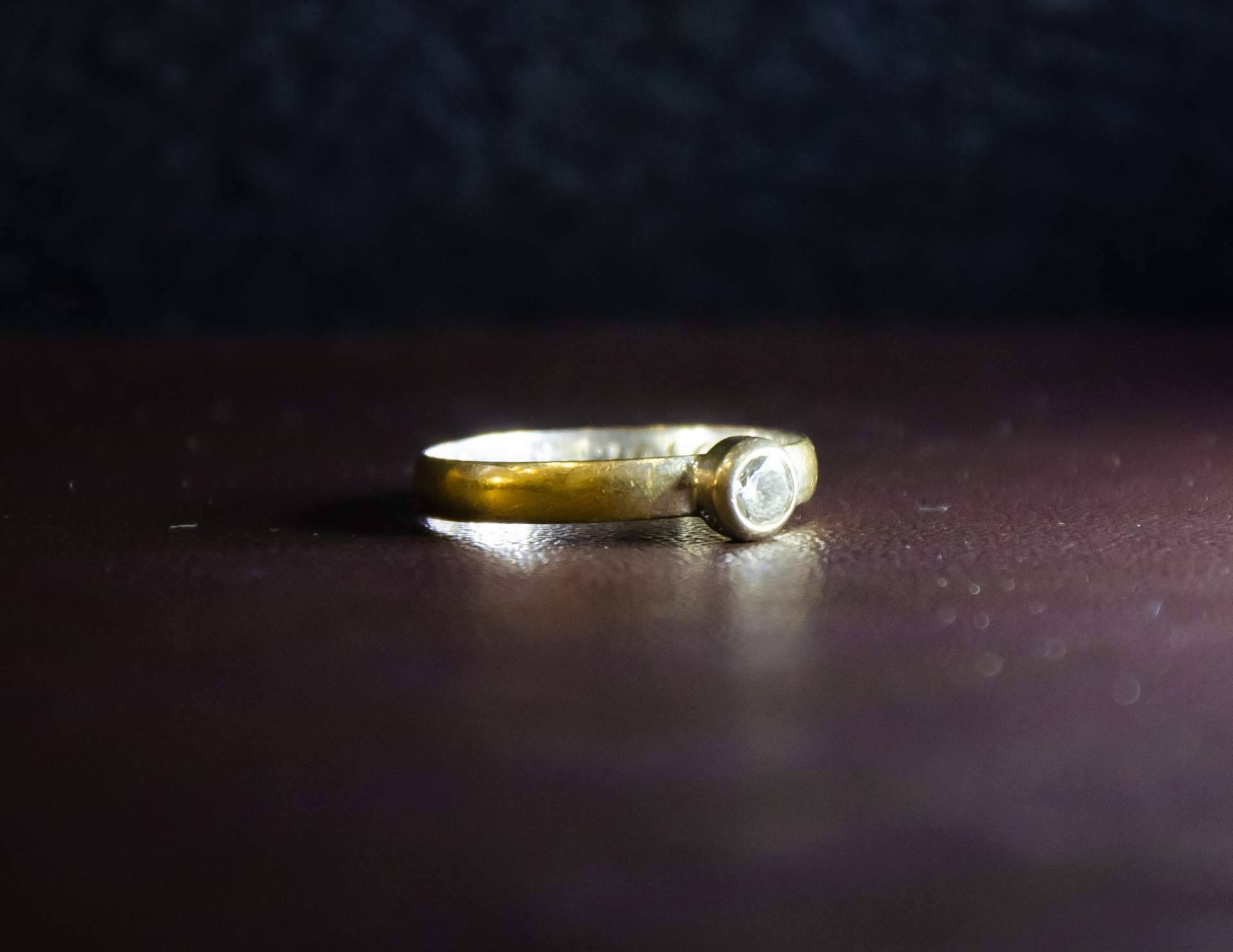 ¿Cuál es el precio del oro de 18k en Oviedo en la actualidad?