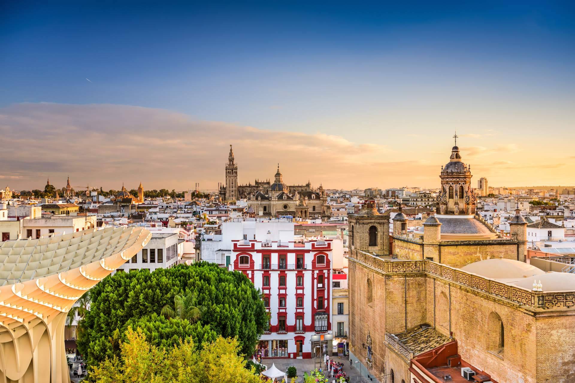 Préstamos con garantía hipotecaria en Sevilla; una alternativa para empresas con activos