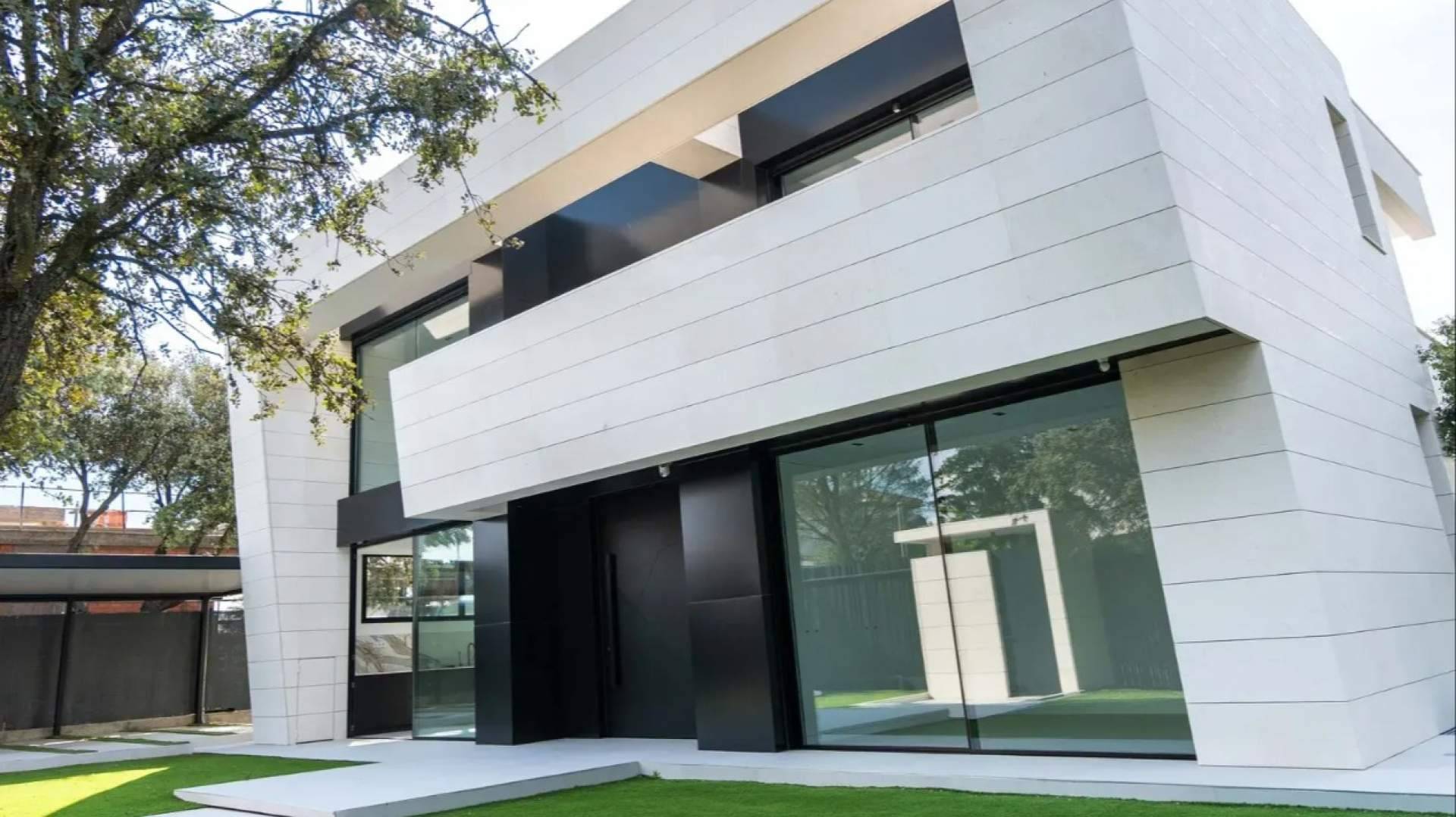 El auge de las casas prefabricadas de hormigón en España; por qué cada vez más familias eligen esta alternativa a la construcción tradicional