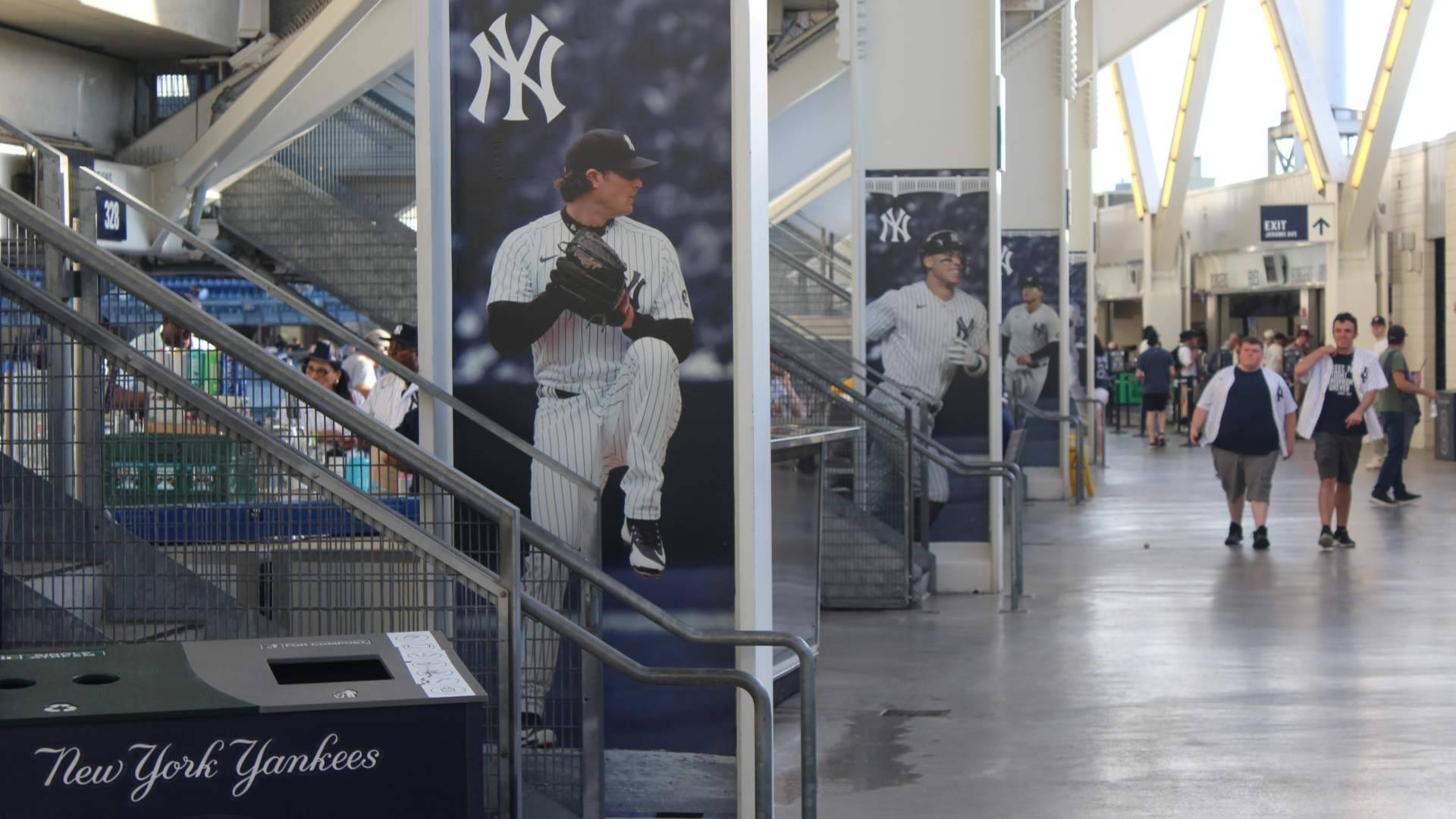Entre lesiones y errores, los Yankees se alejan del liderato