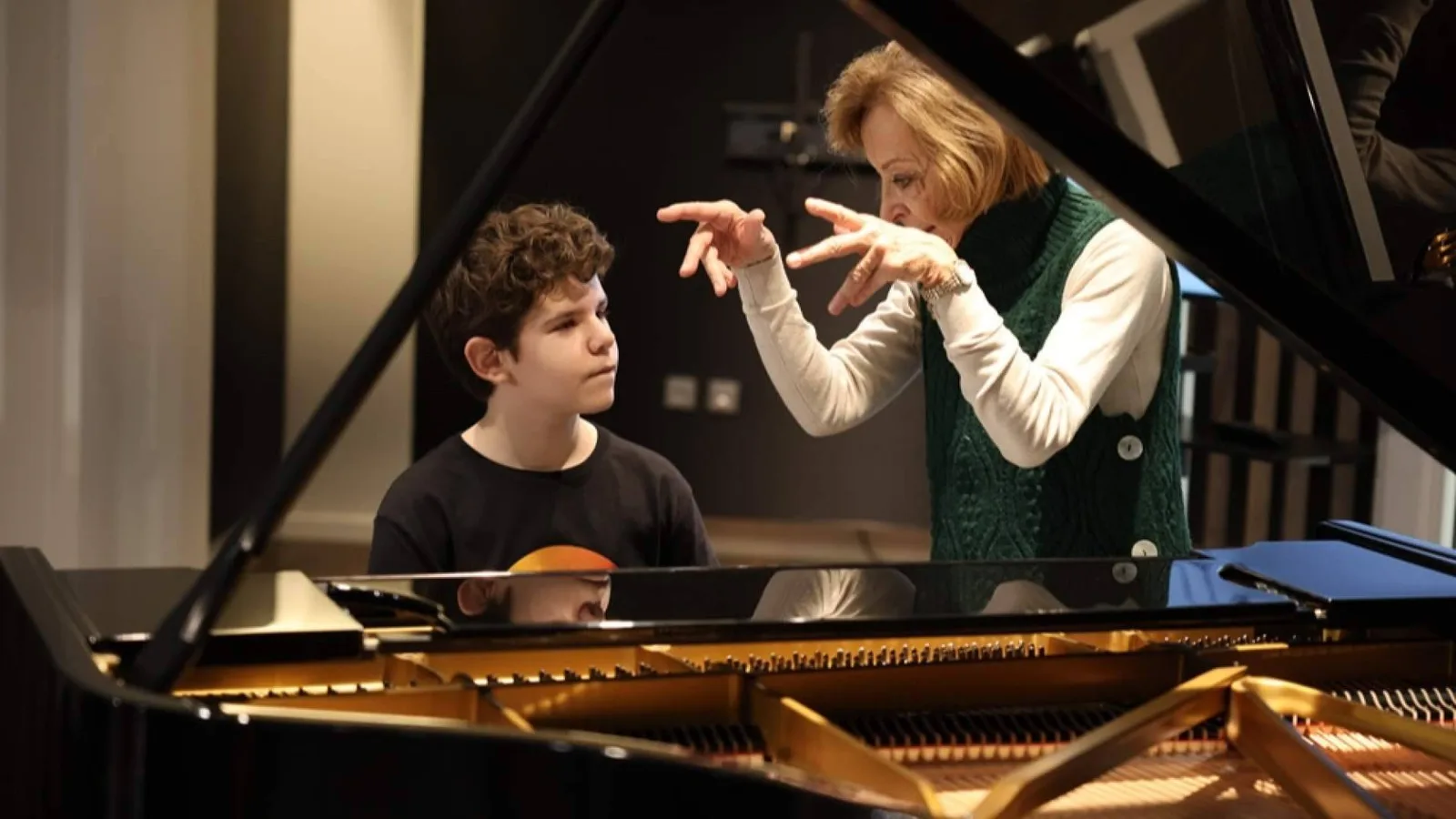 Las Becas Hinves impulsan la formación integral de la próxima generación de pianistas
