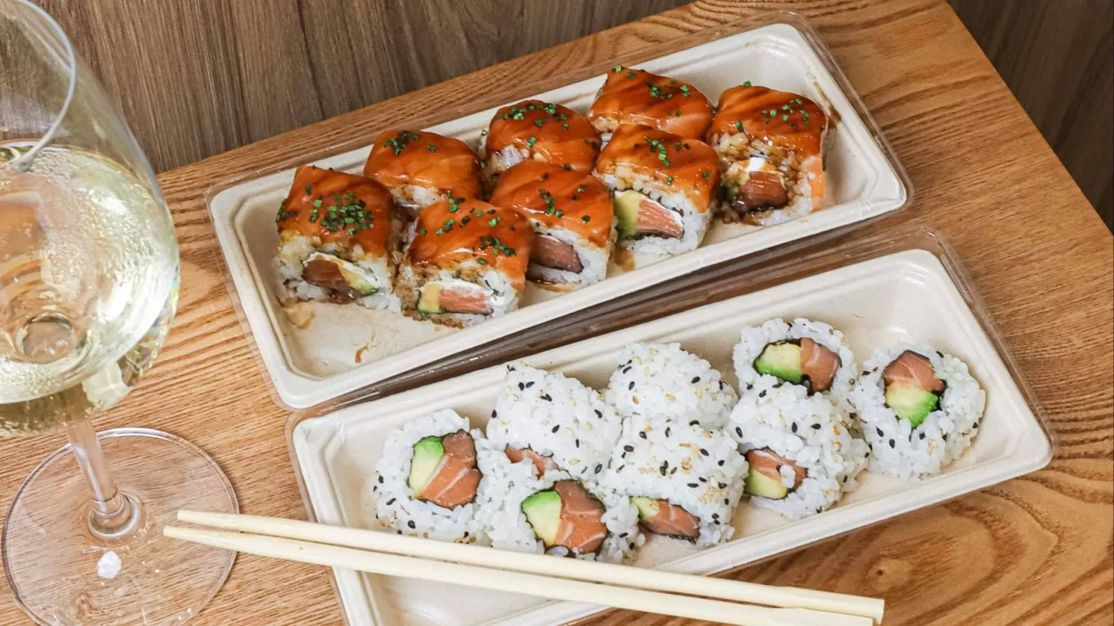 La Uramakeria; sushi, pokes y combos para resolver comidas y cenas de agosto en Barcelona